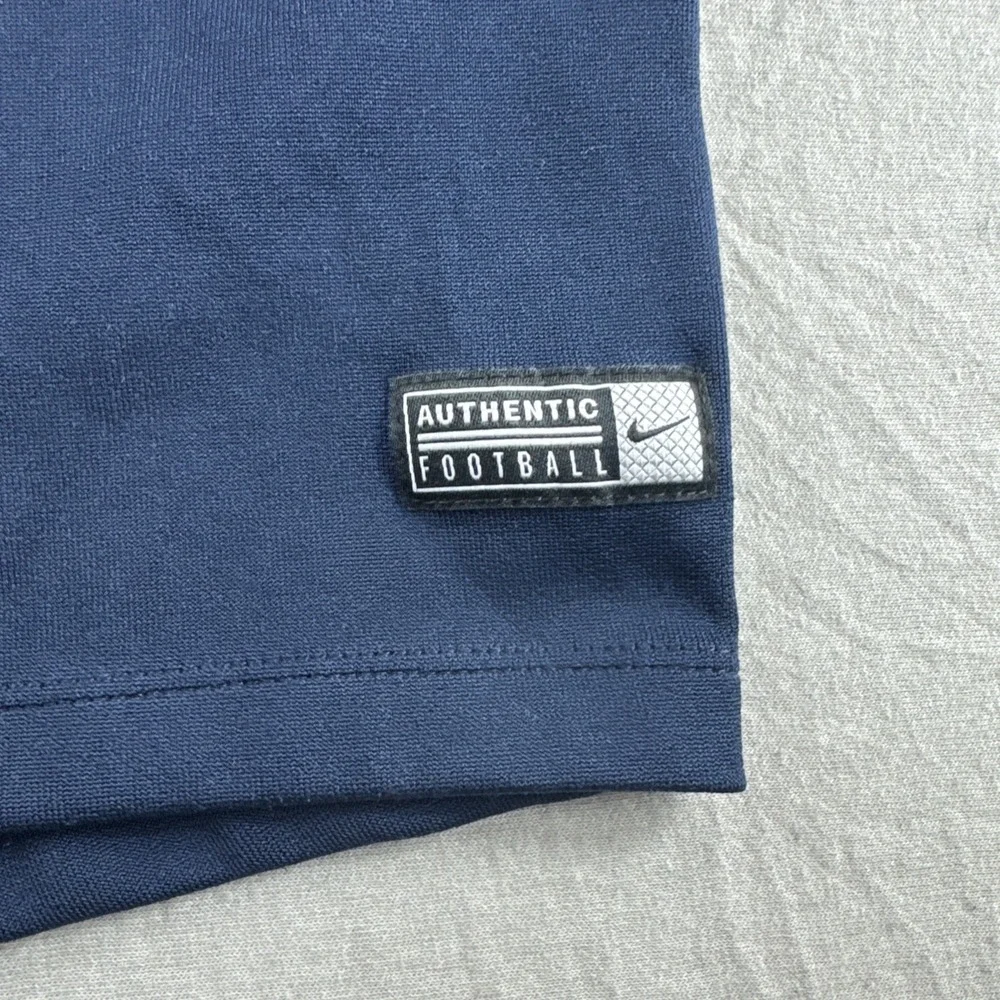 Nike pullover very